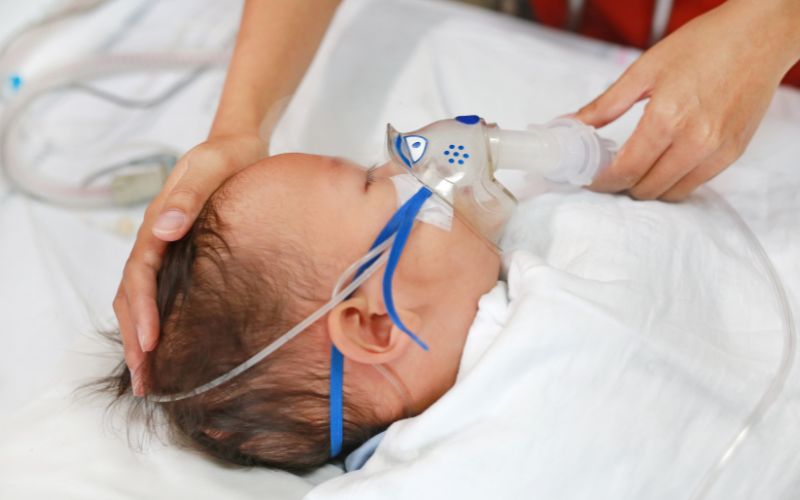 Điều trị RSV bao lâu thì khỏi? Cha mẹ cần chuẩn bị gì? dieu-tri-rsv-bao-lau-3
