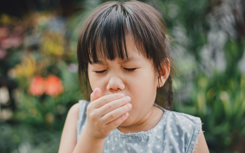 Ho nhiều có bị viêm phổi không? Trẻ nhỏ cần lưu ý gì? ho-nhieu-co-bi-viem-phoi-khong-1