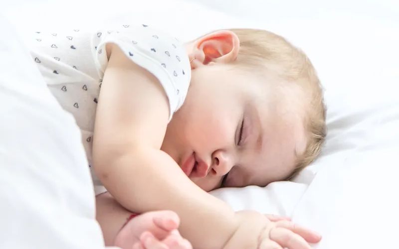 Viêm phổi có sốt không? Các dấu hiệu bất thường ở trẻ viem-phoi-co-sot-khong-4