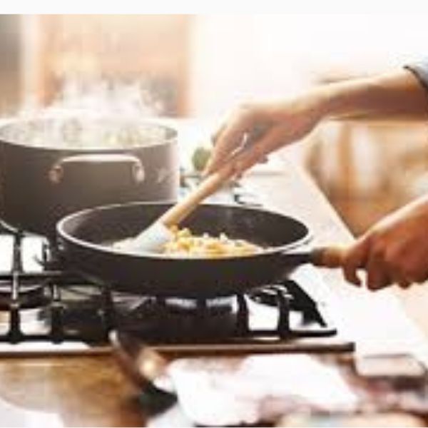 Xử lý mùi khó chịu trong nhà hiệu quả: Giải pháp giúp không gian luôn thơm mát Nấu ăn gây mùi