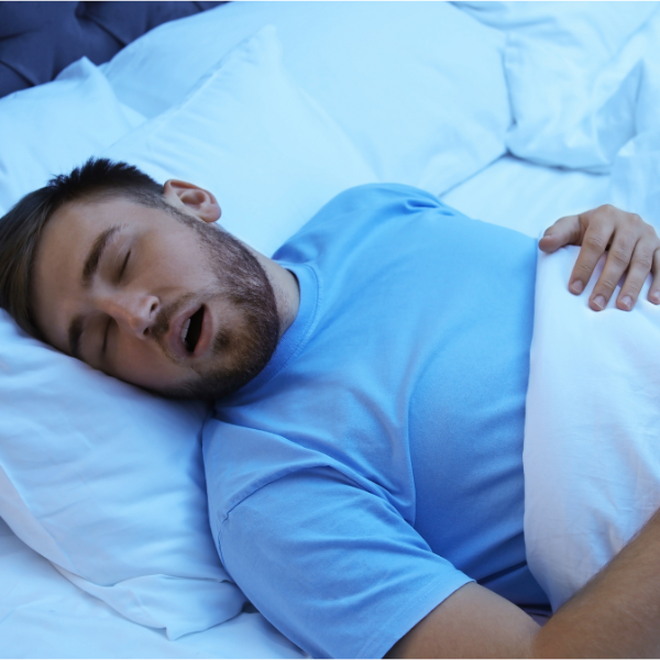 Khó thở về đêm do không khí bẩn? Giải pháp cải thiện bằng máy lọc không khí khó thở khi ngủ